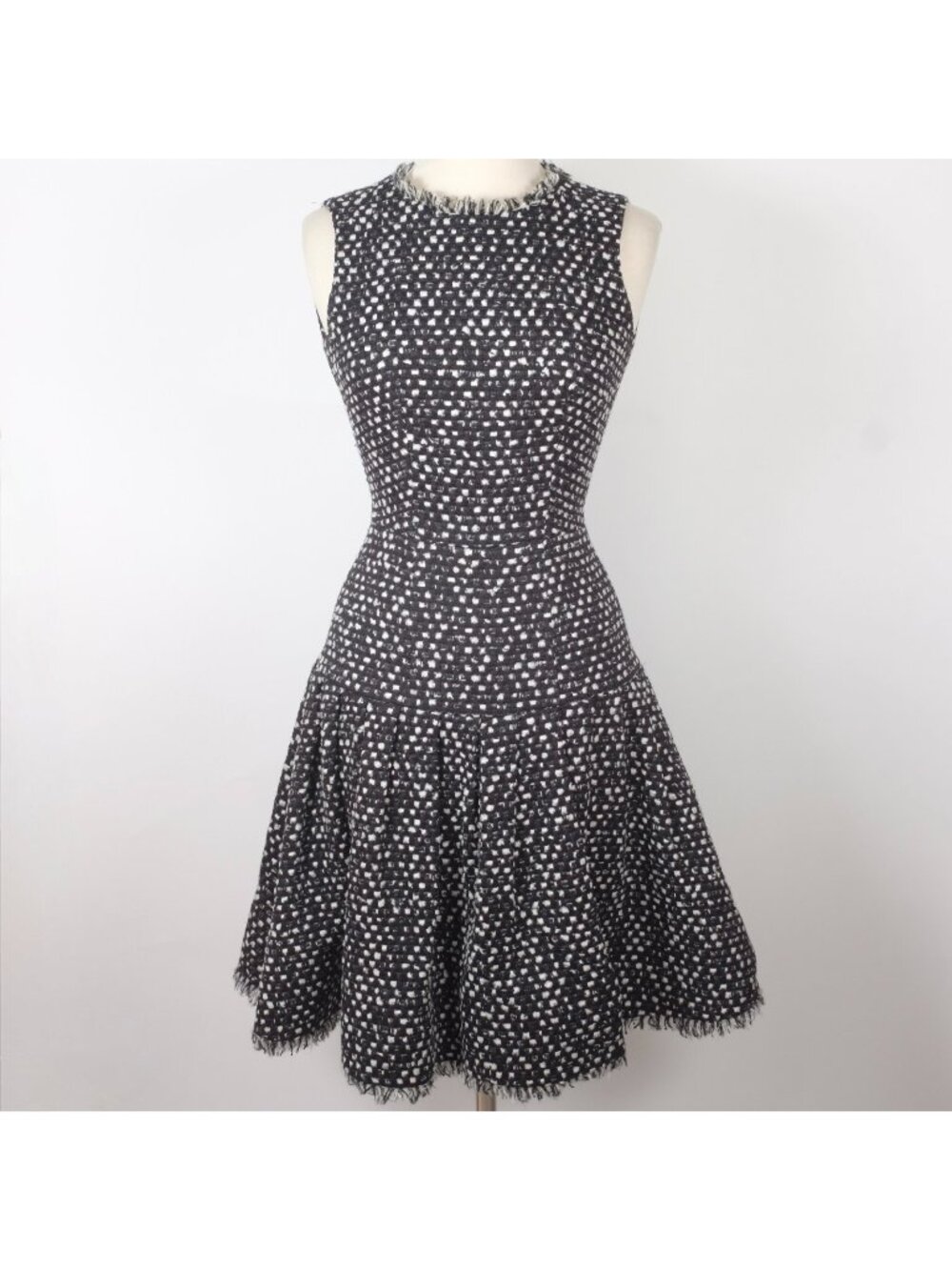 Oscar de la Renta dress sz 2 black white tweed F' 2009 Fit Flare